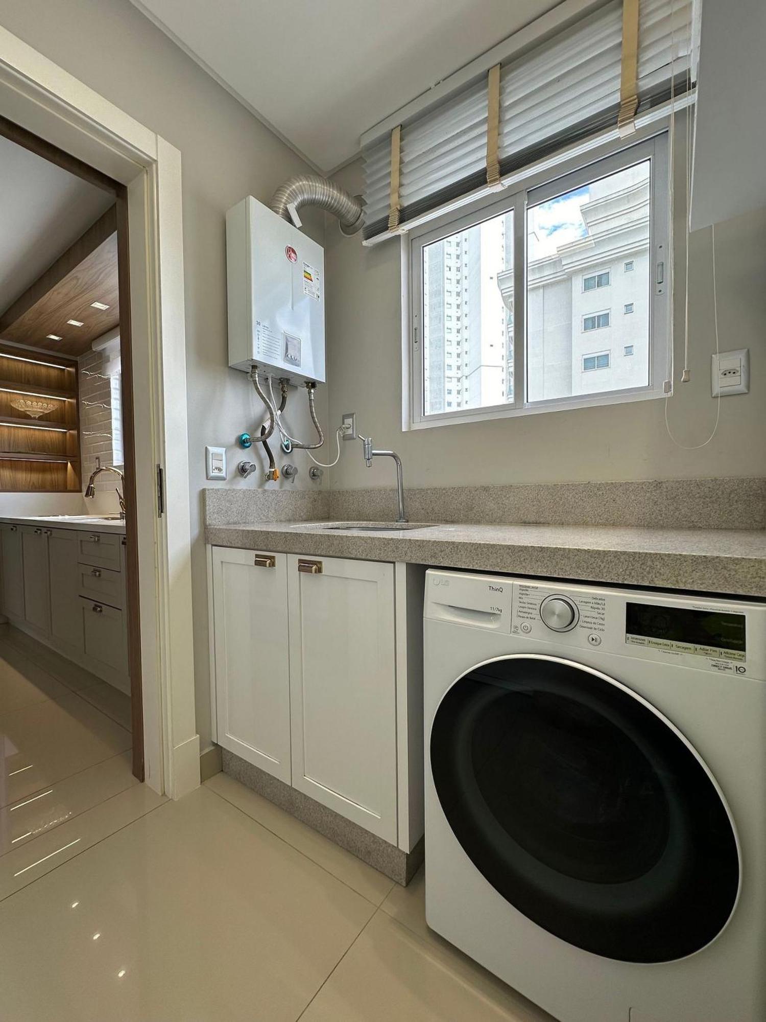Apartamento Ca02- 4 Suites| Alto Padrao| 2 Vagas Garagem