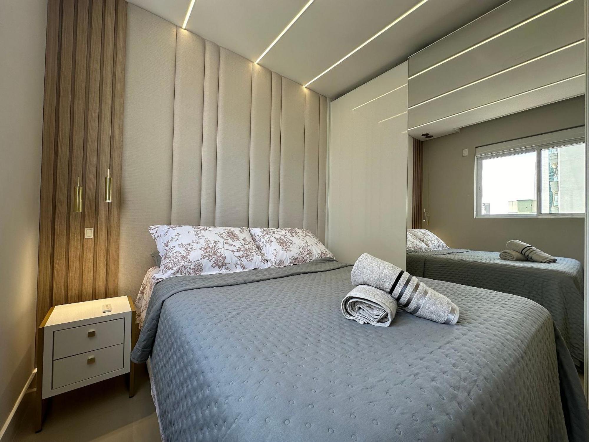 Ca02- 4 Suites| Alto Padrao| 2 Vagas Garagem Apartamento Balneario Camboriu
