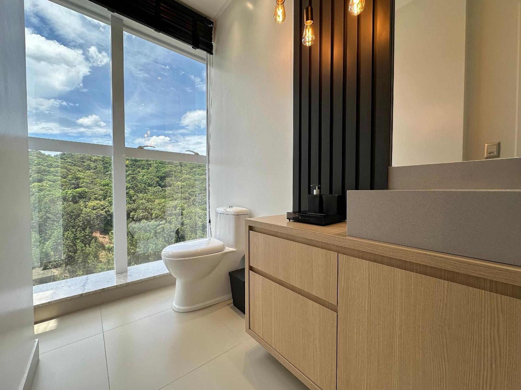 Ca02- 4 Suites| Alto Padrao| 2 Vagas Garagem * Balneario Camboriu