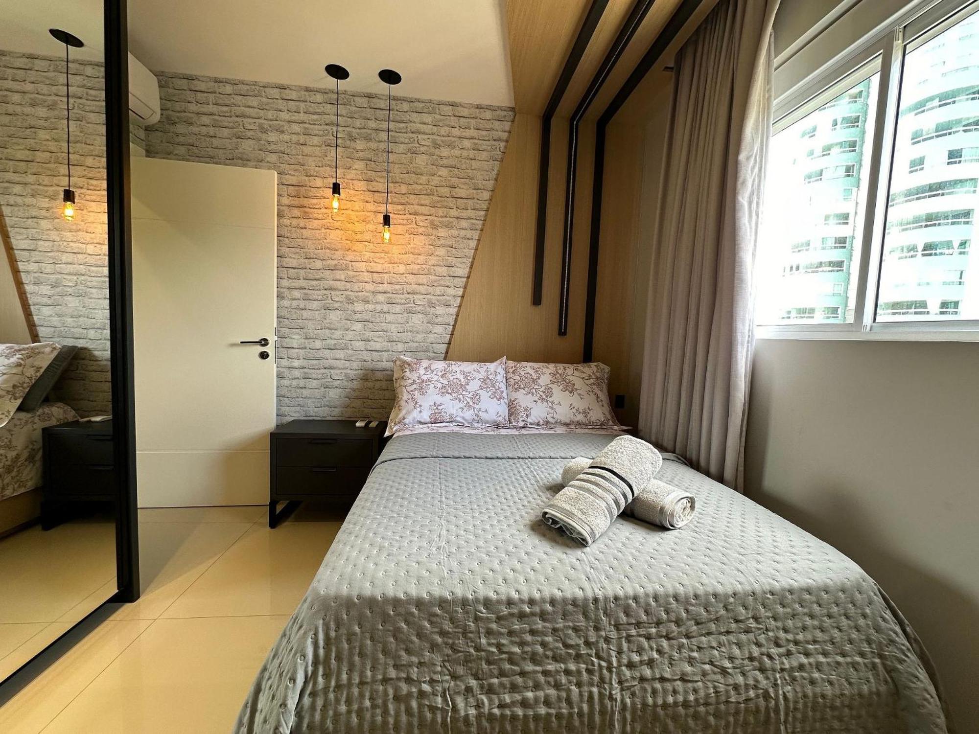 Apartamento Ca02- 4 Suites| Alto Padrao| 2 Vagas Garagem Balneario Camboriu